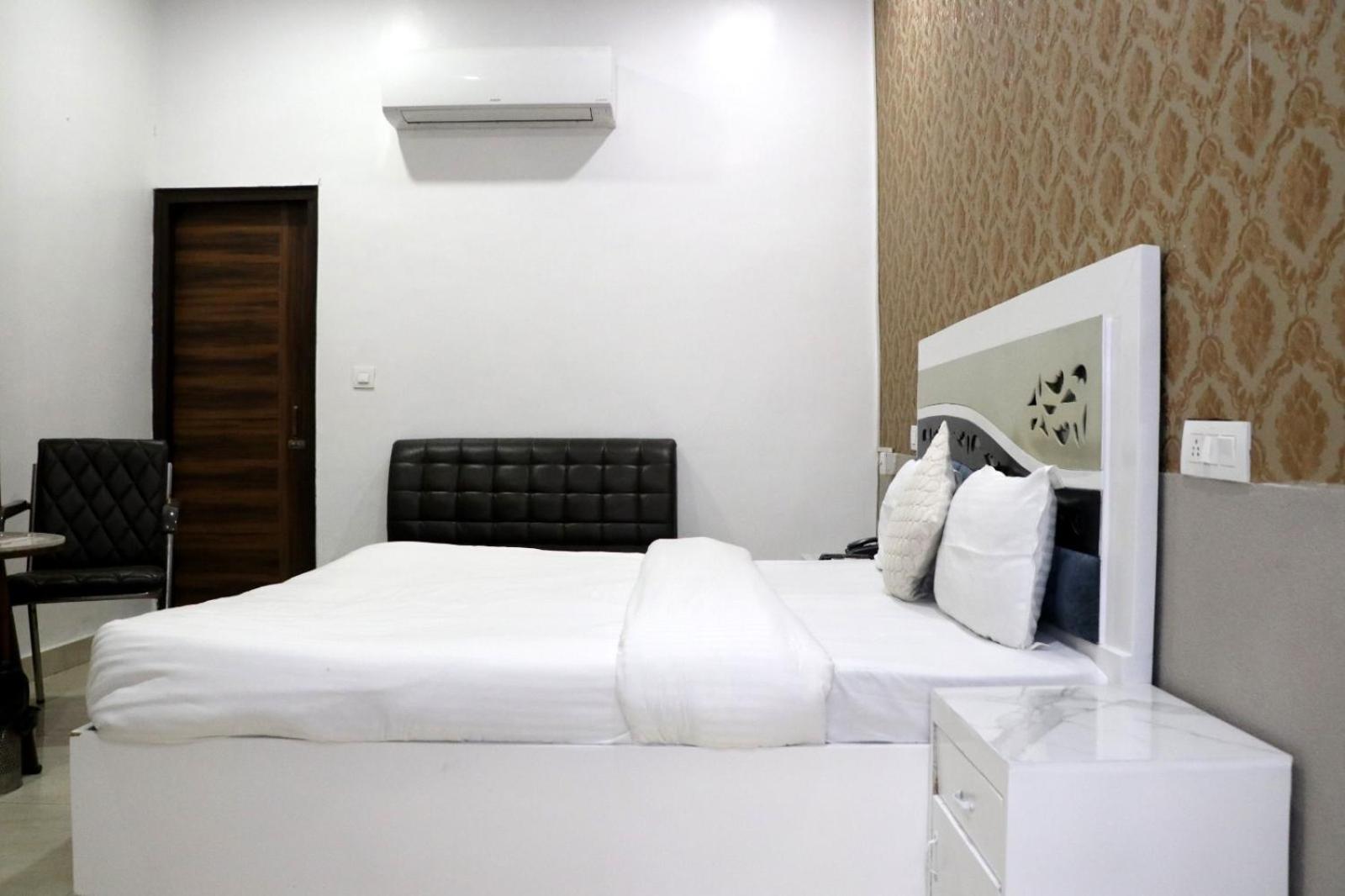 Sheela Stays Ludhiana Dış mekan fotoğraf